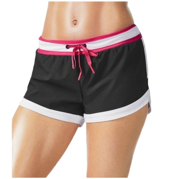 Fabletics Lightweight Riho Mixed-Media Athletic Shorts Size Small Black. - Picture 3 of 8